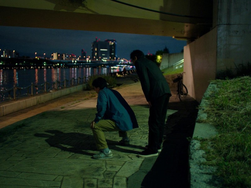 An iconic scene in Perfect Days (2023). Still via film-grabs.com.